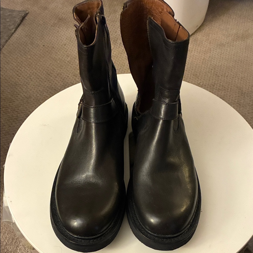 Frye Men's Moto Leather Pull-On Boots
